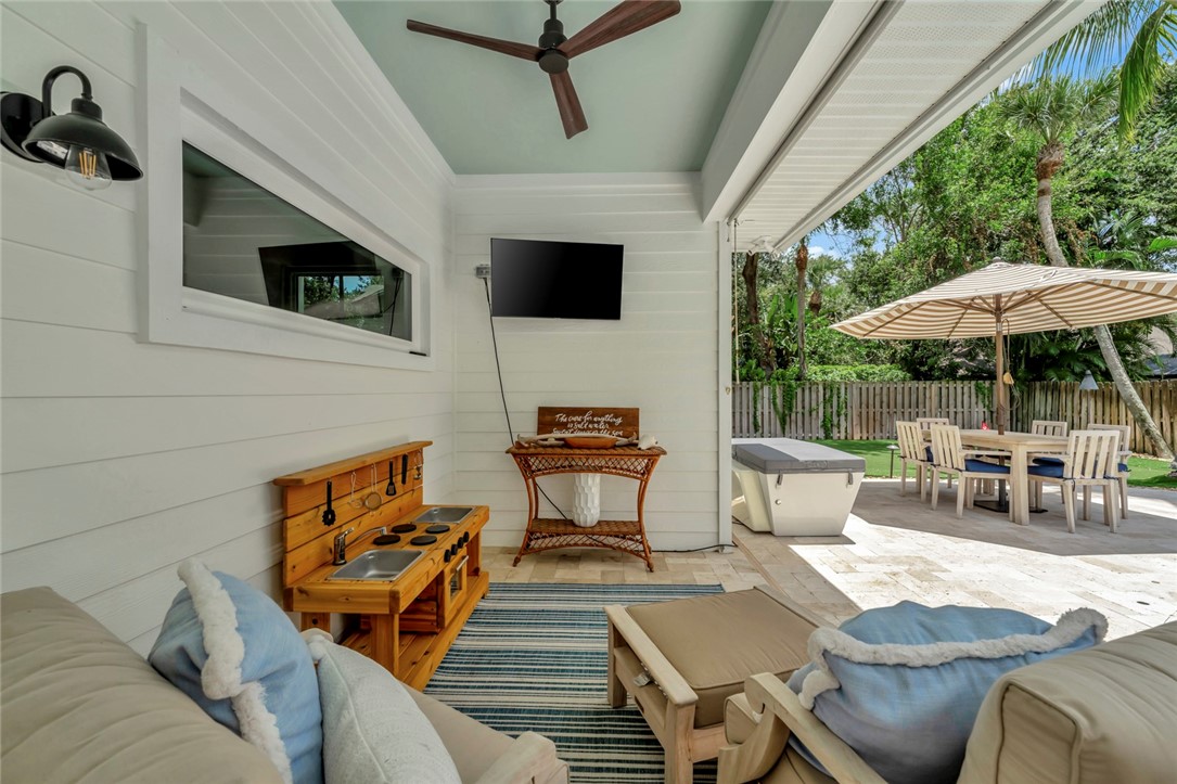 1113 Poitras Drive