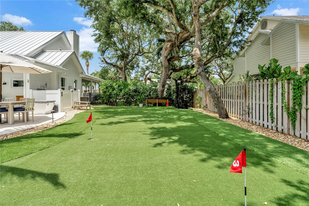 1113 Poitras Drive
