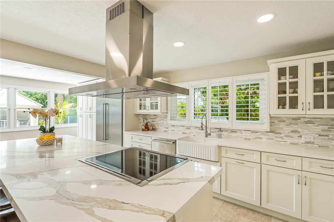 27 Sea Gull Avenue