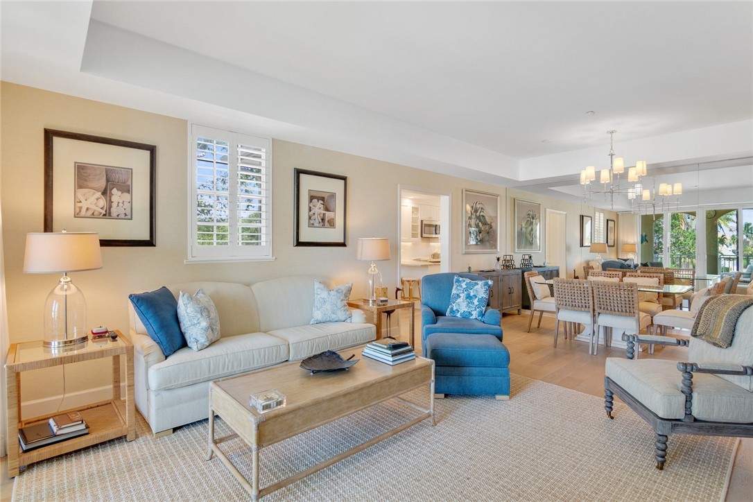 5520 N Harbor Village Drive 205