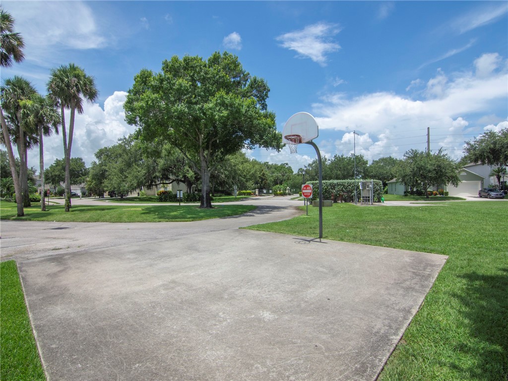 2540 12th Square SW