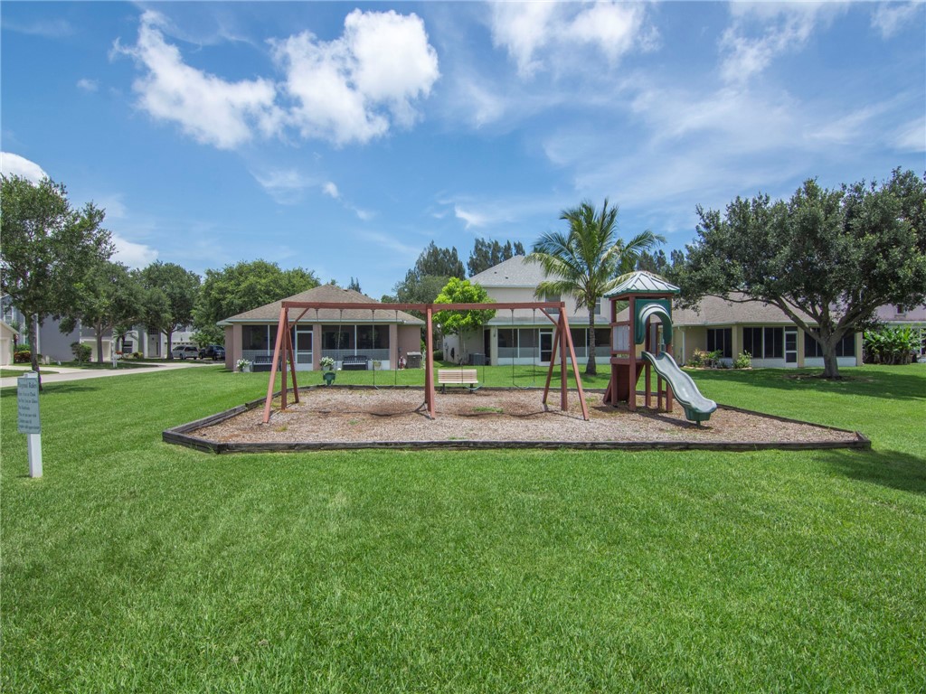 2540 12th Square SW