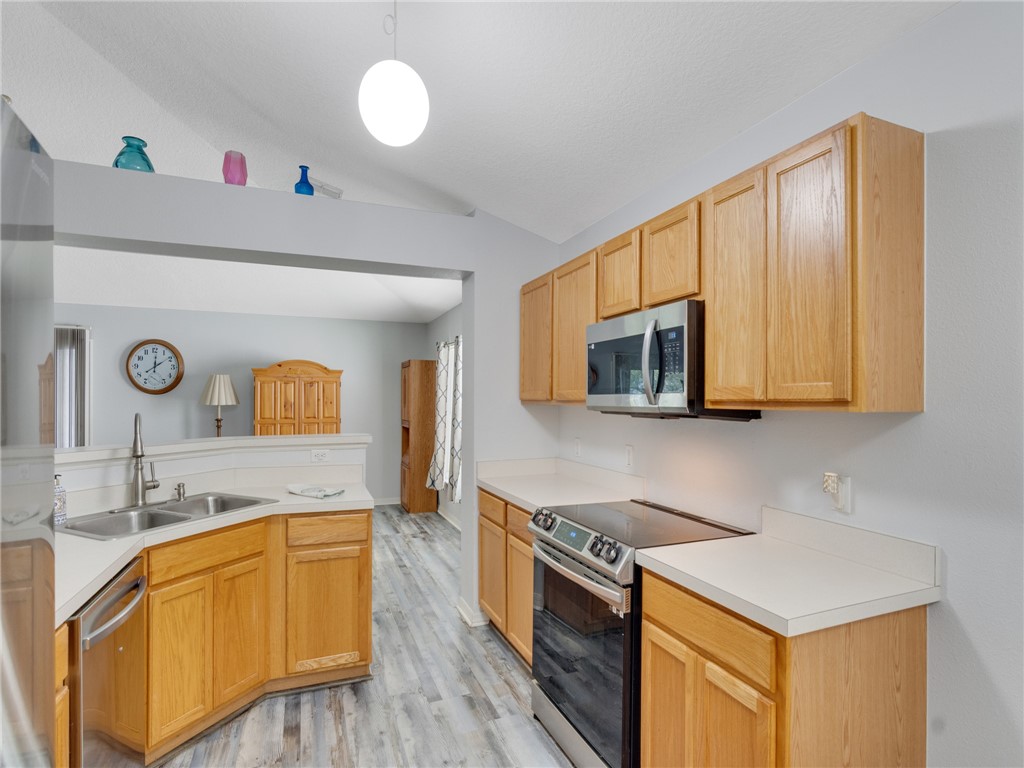 2540 12th Square SW