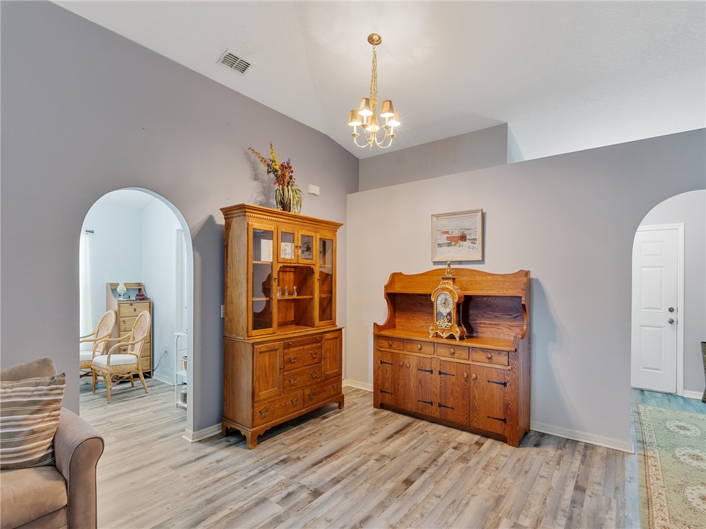2540 12th Square SW