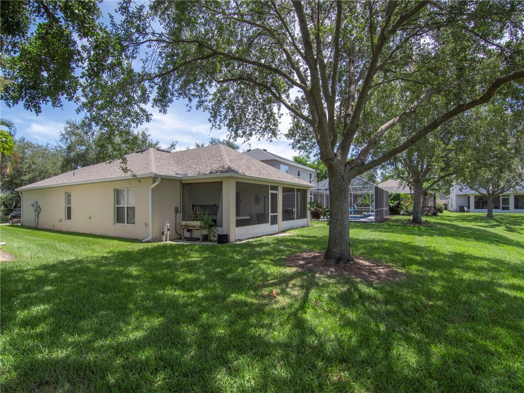 2540 12th Square SW