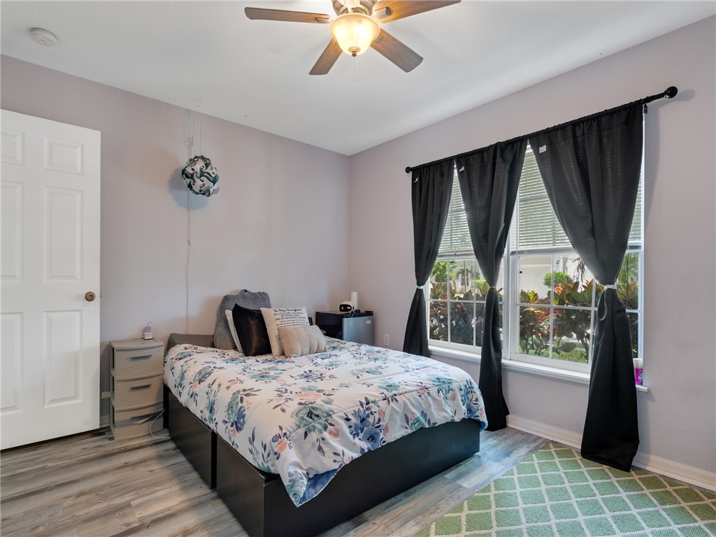 2540 12th Square SW