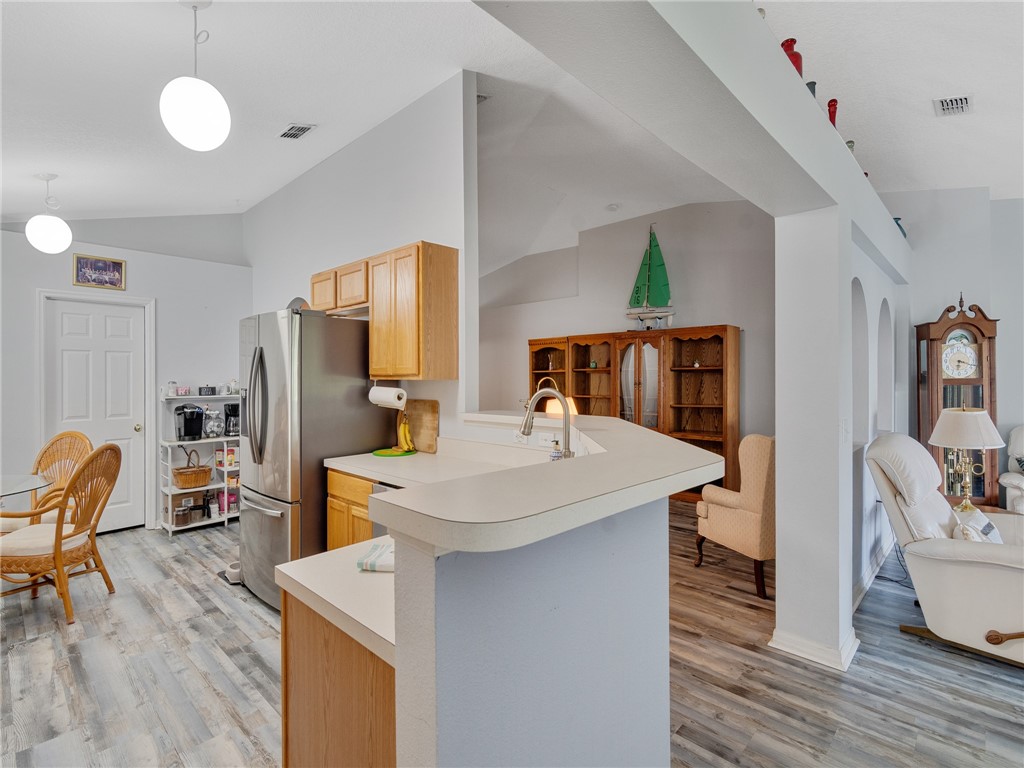 2540 12th Square SW