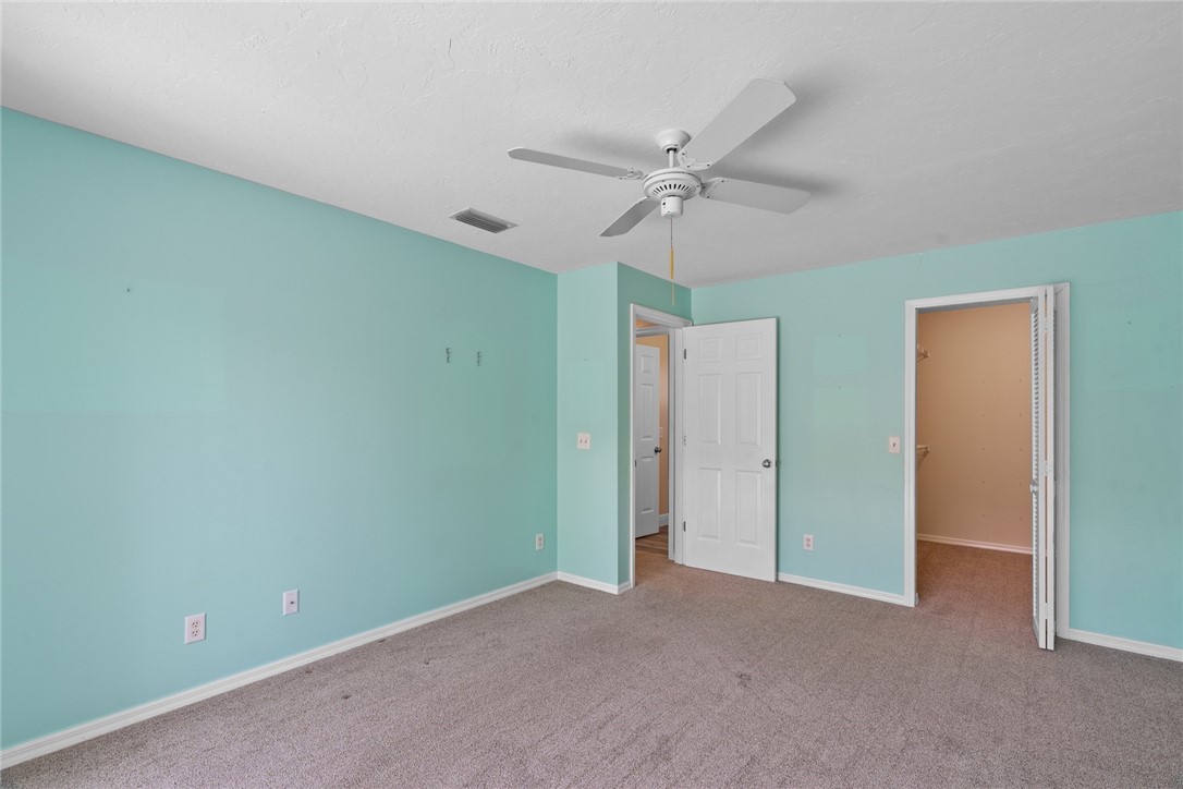 640 N Centre Court SW 102