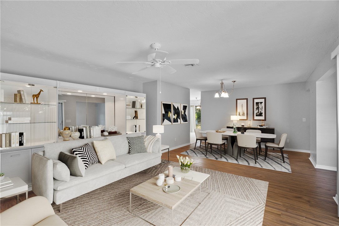 640 N Centre Court SW 102