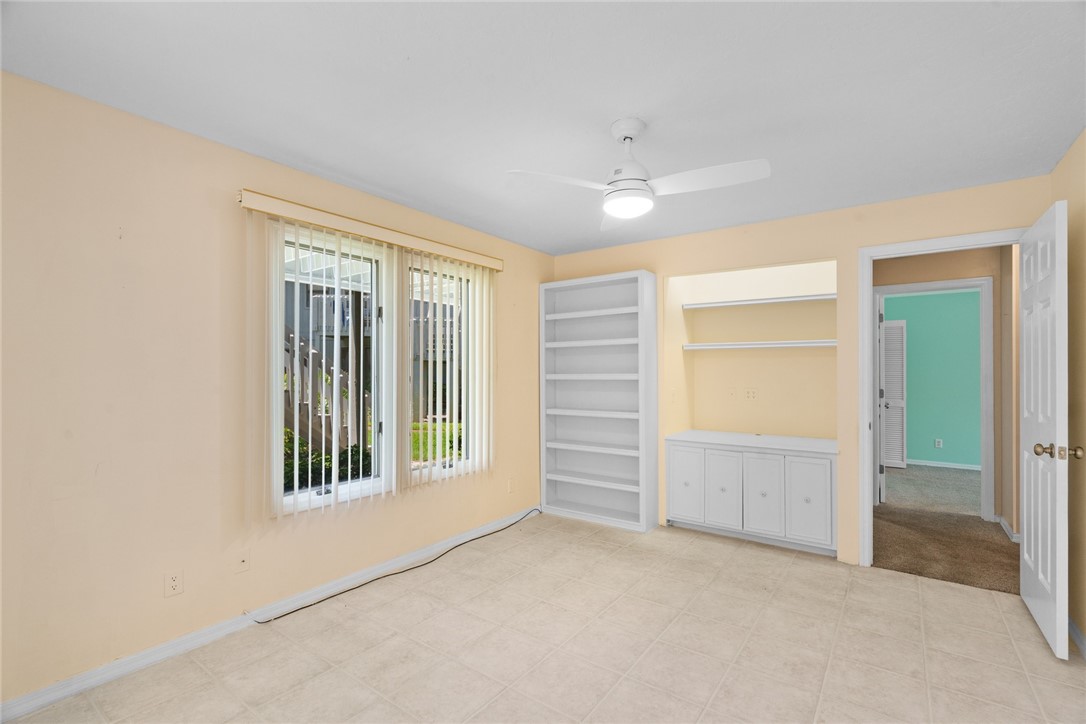 640 N Centre Court SW 102