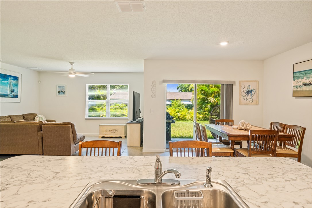 471 Midvale Terrace