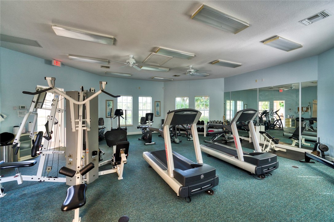 1000 Island Club Place