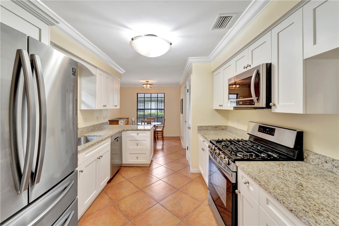 130 Prestwick Circle 130