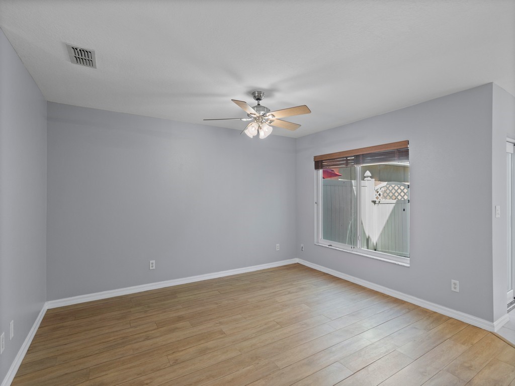 1805 Pointe West Way