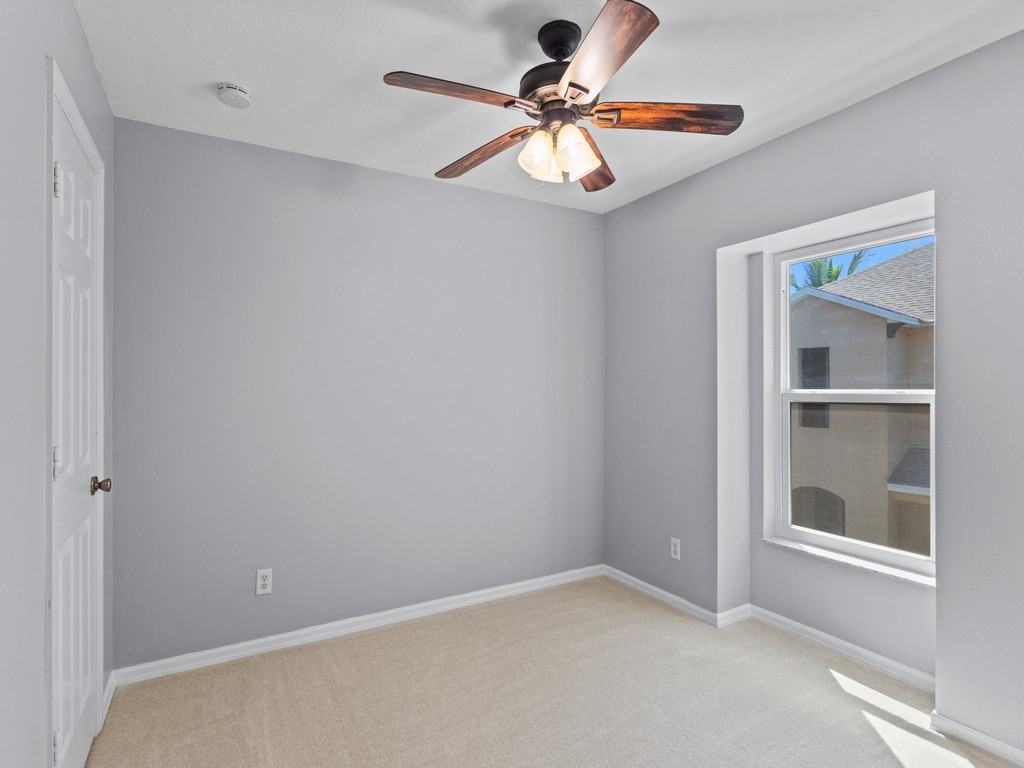1805 Pointe West Way