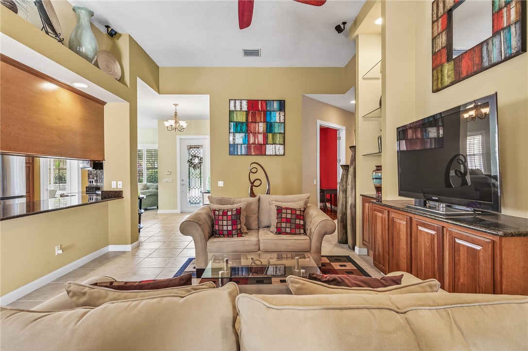 5461 Barbados Square