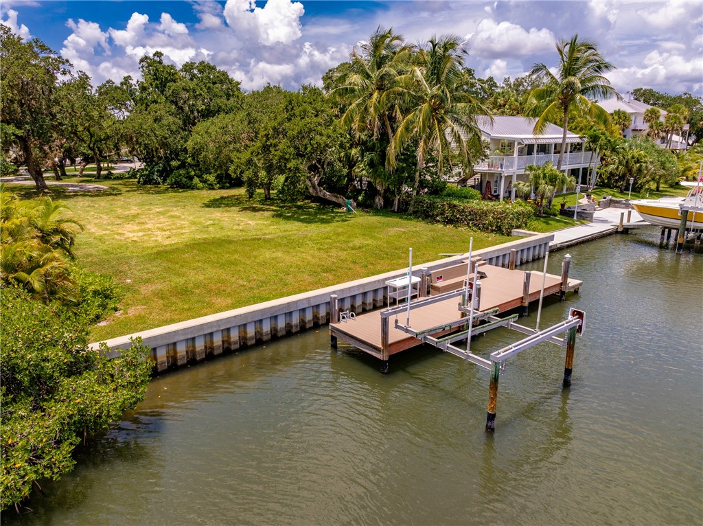 386 Live Oak Drive