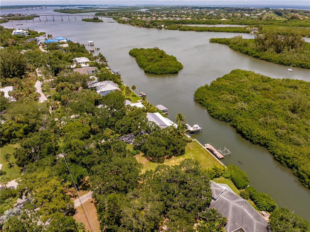 386 Live Oak Drive