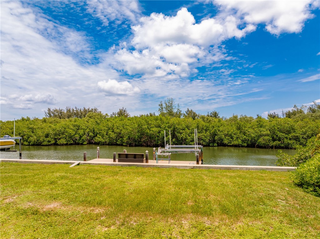 386 Live Oak Drive