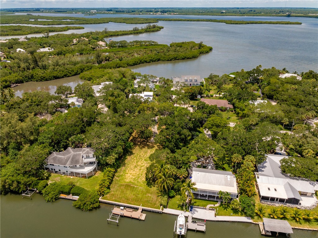 386 Live Oak Drive