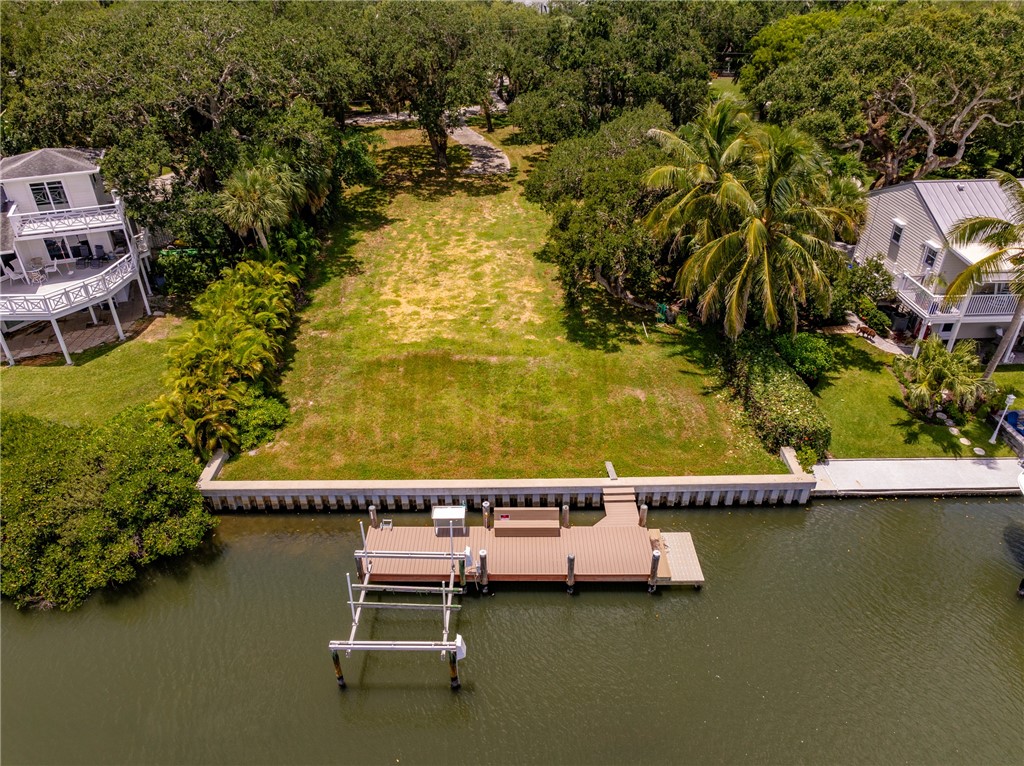 386 Live Oak Drive