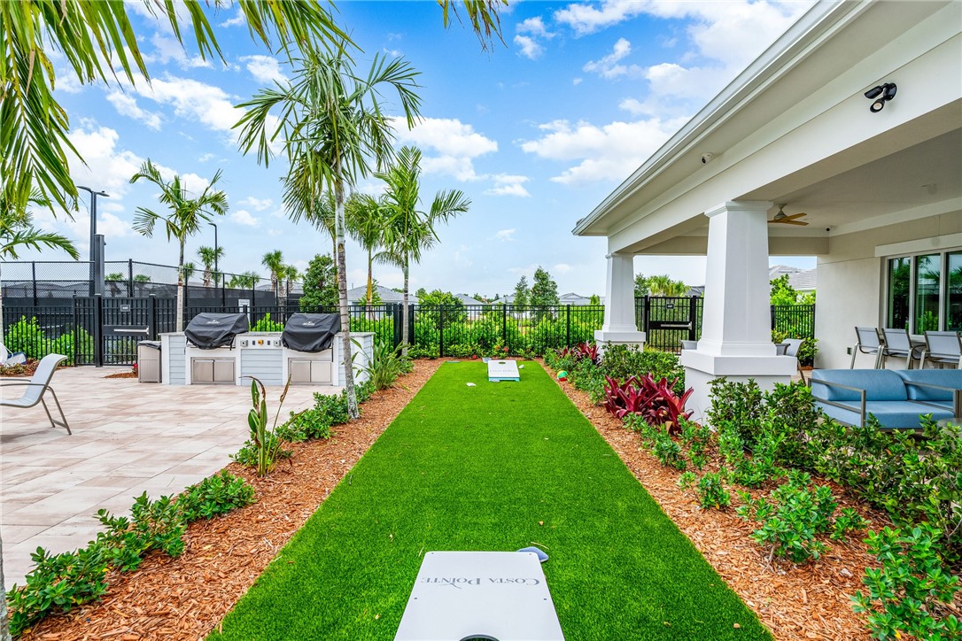 1176 Haven Circle