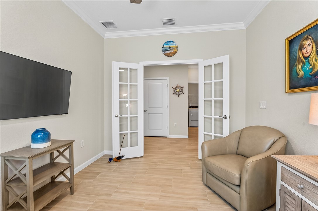 1176 Haven Circle