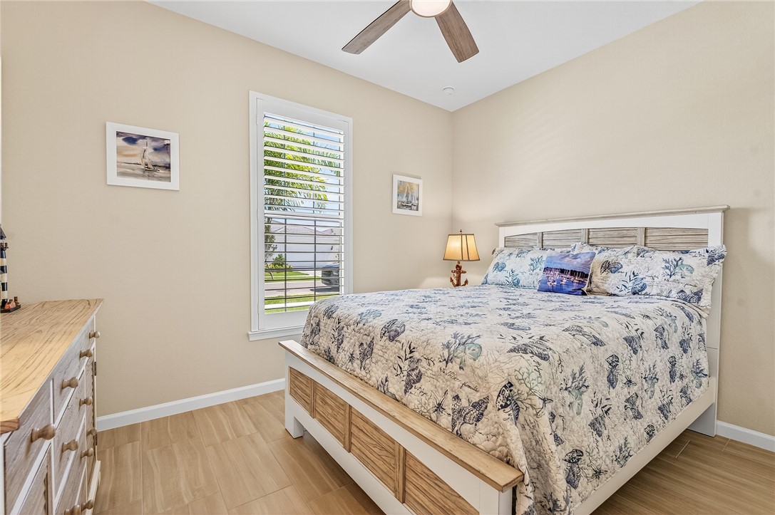 1176 Haven Circle