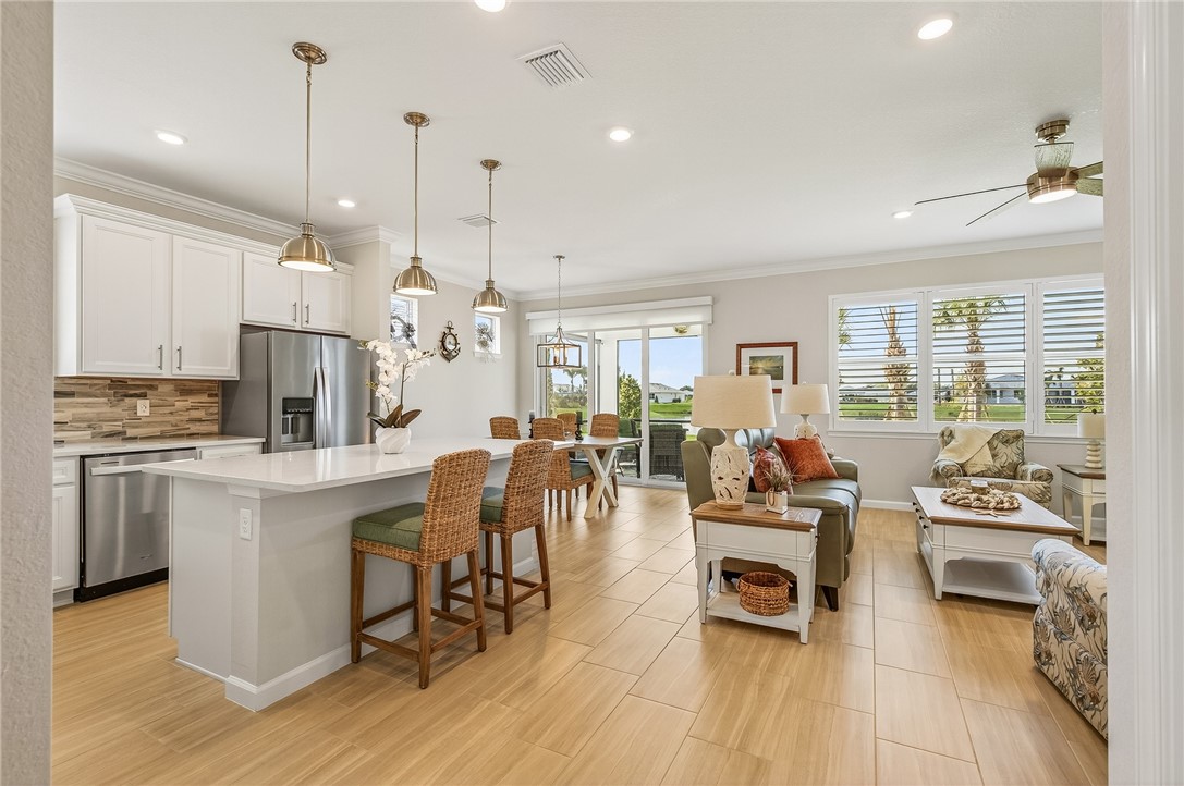 1176 Haven Circle