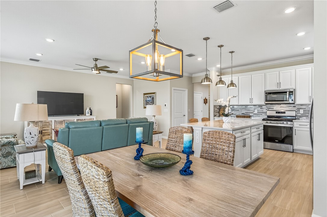 1176 Haven Circle