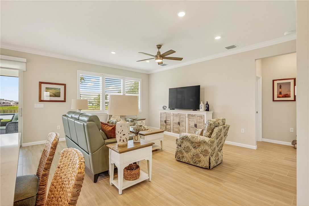 1176 Haven Circle