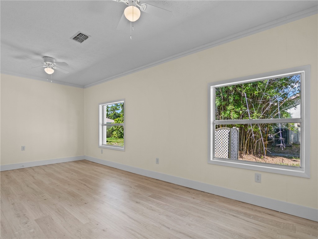 2465 6th Way SW