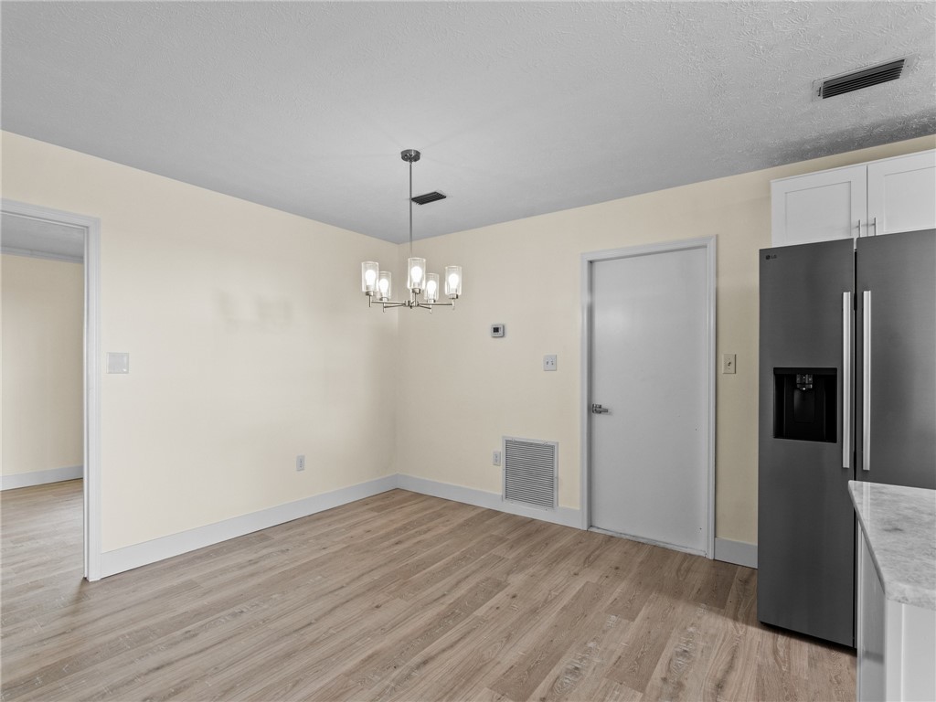 2465 6th Way SW