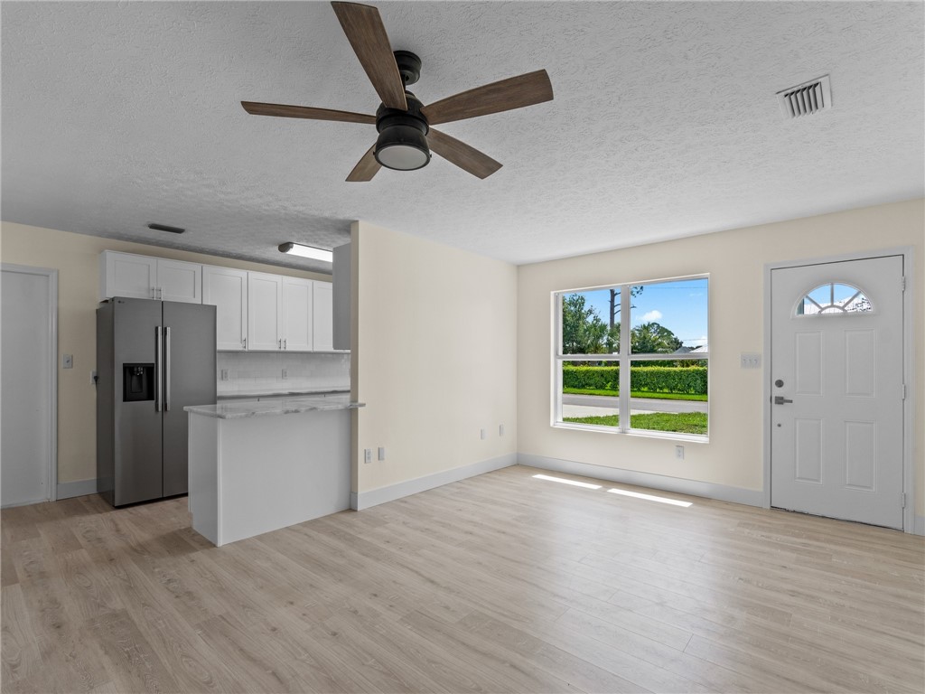 2465 6th Way SW