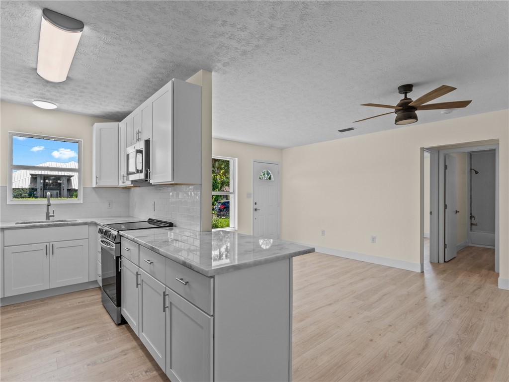 2465 6th Way SW