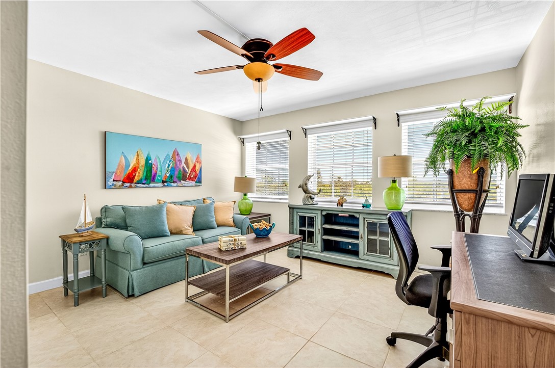 2333 Indian River Boulevard 404