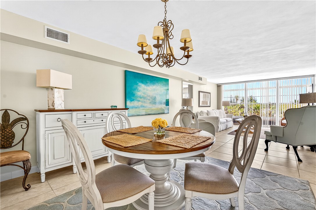 2333 Indian River Boulevard 404