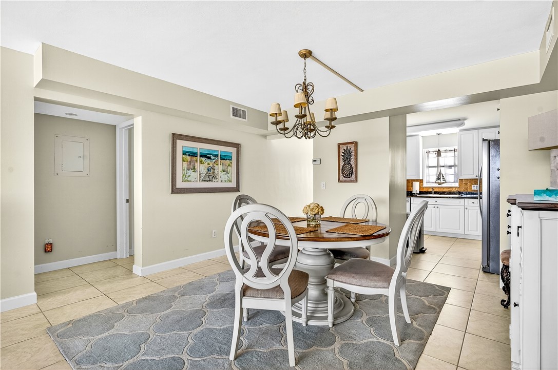 2333 Indian River Boulevard 404