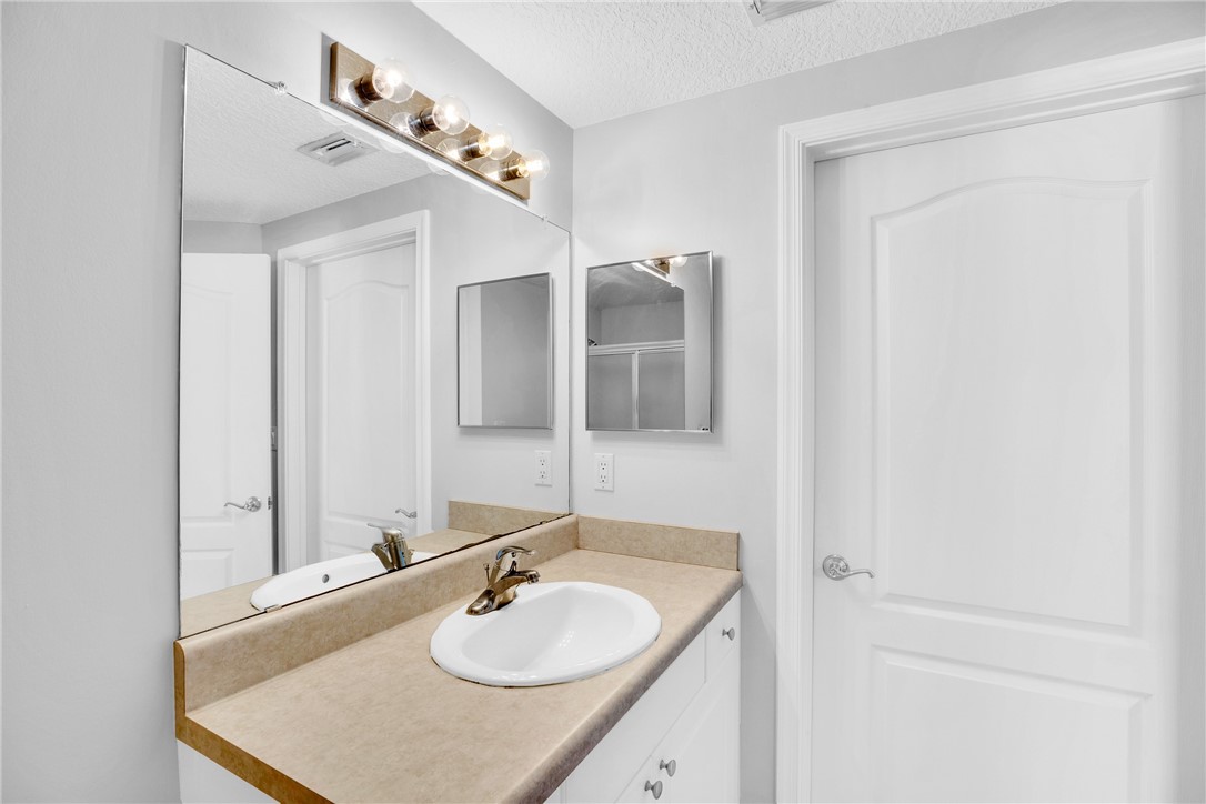 5080 Fairways Circle G101