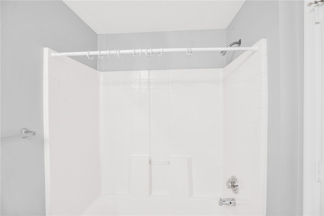 5080 Fairways Circle G101