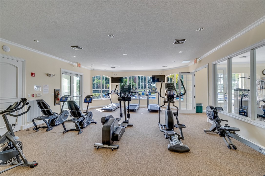 5080 Fairways Circle G101