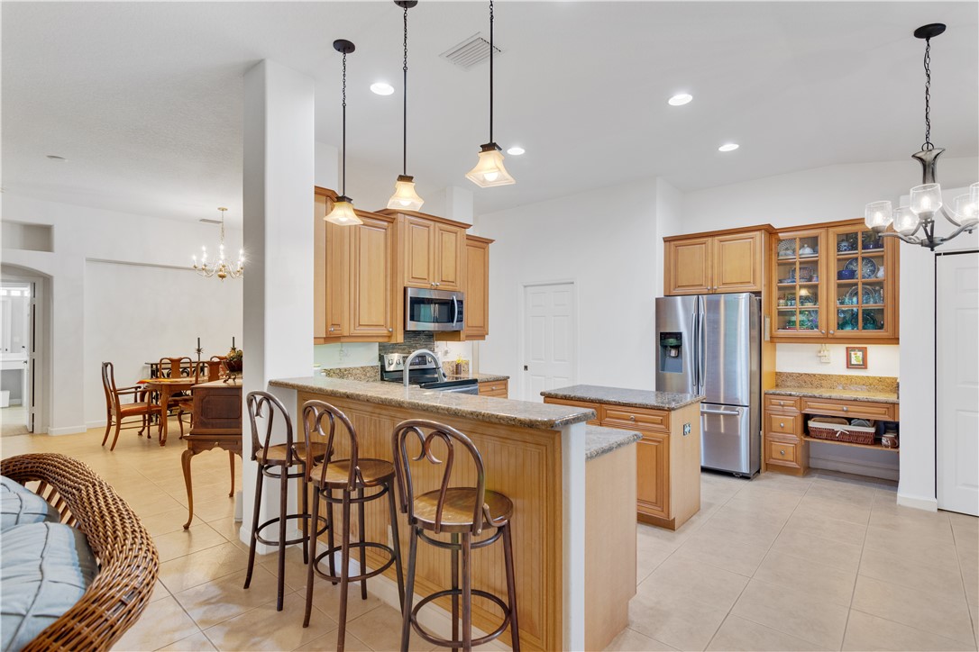 709 E Ocracoke Square SW