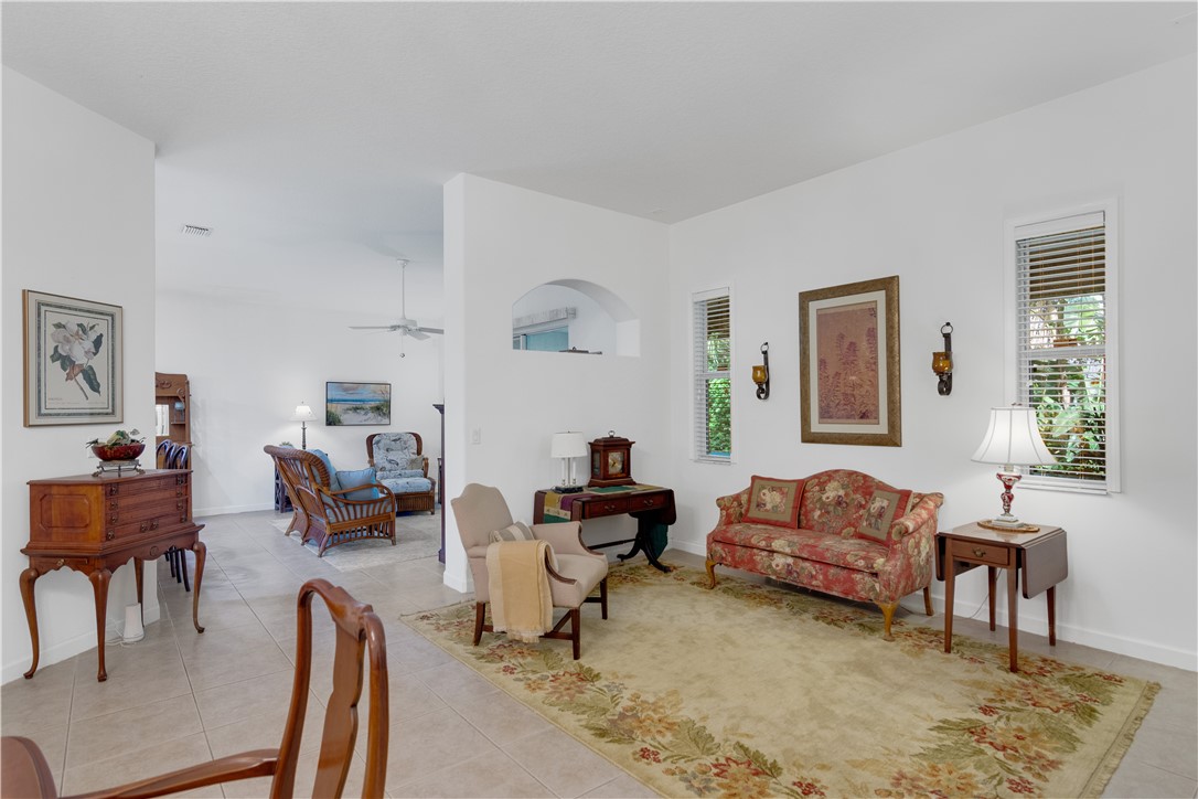 709 E Ocracoke Square SW
