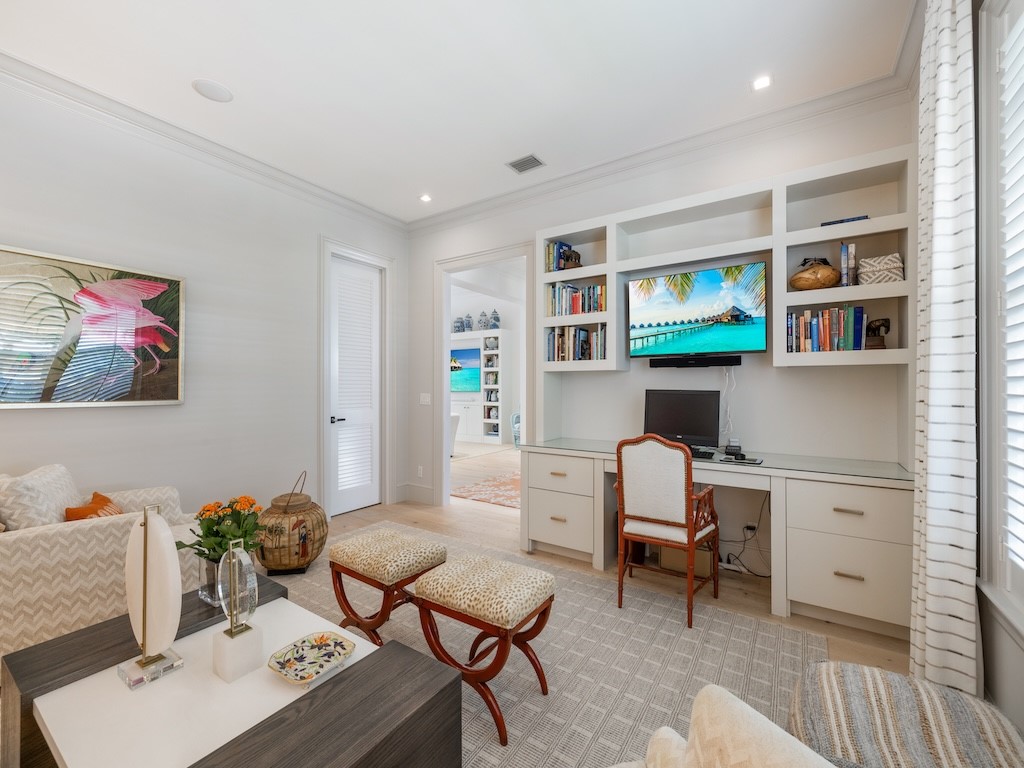 60 Caribe Way