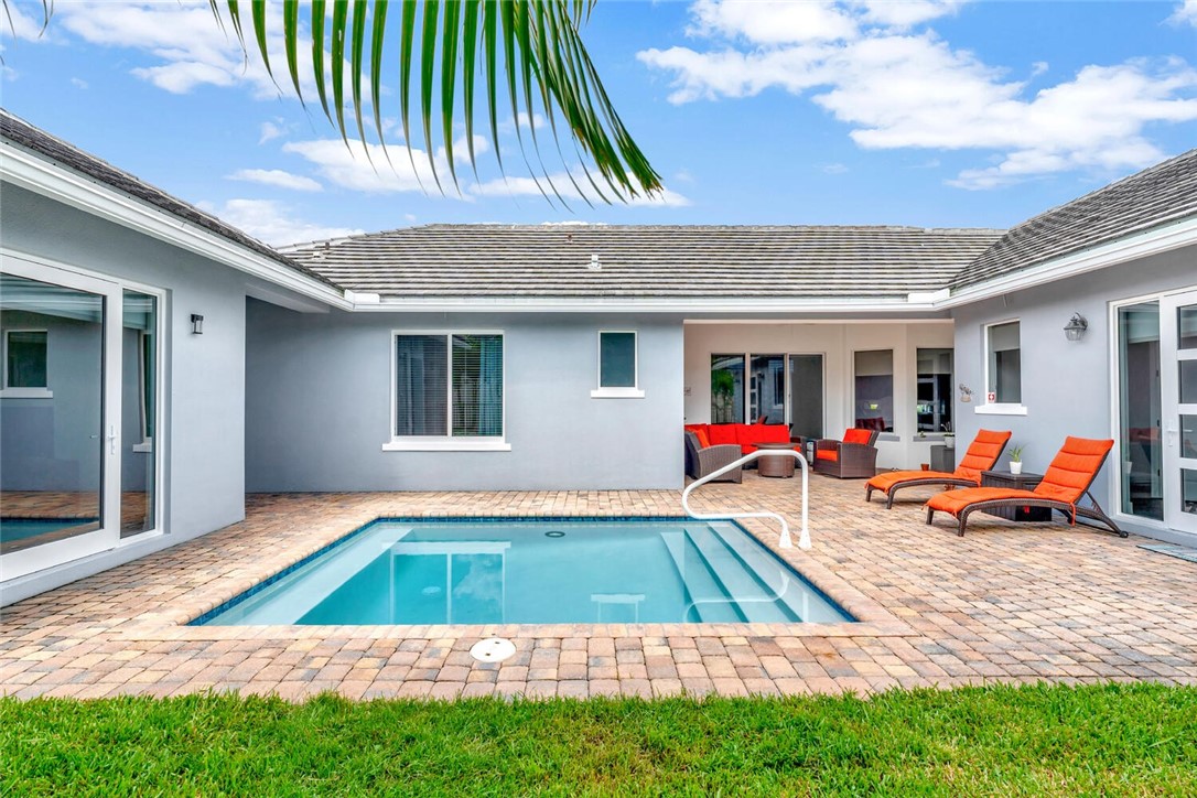 5960 Brae Burn Circle