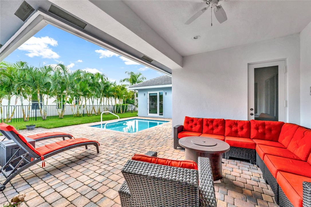 5960 Brae Burn Circle