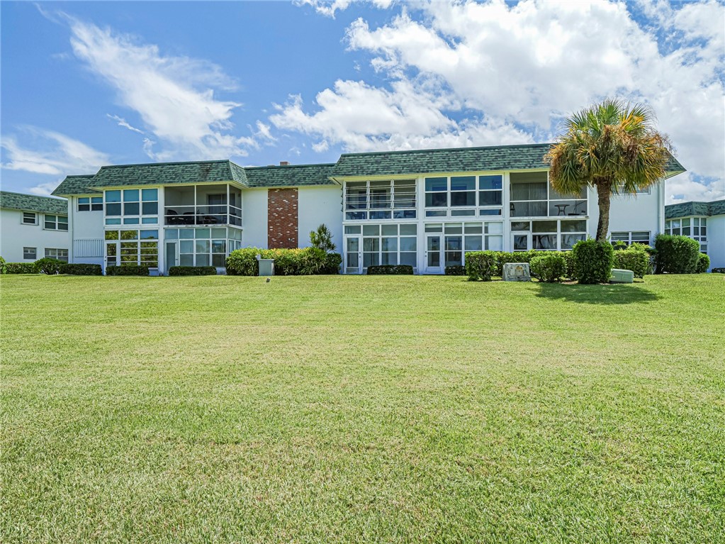 2800 Indian River Boulevard L4
