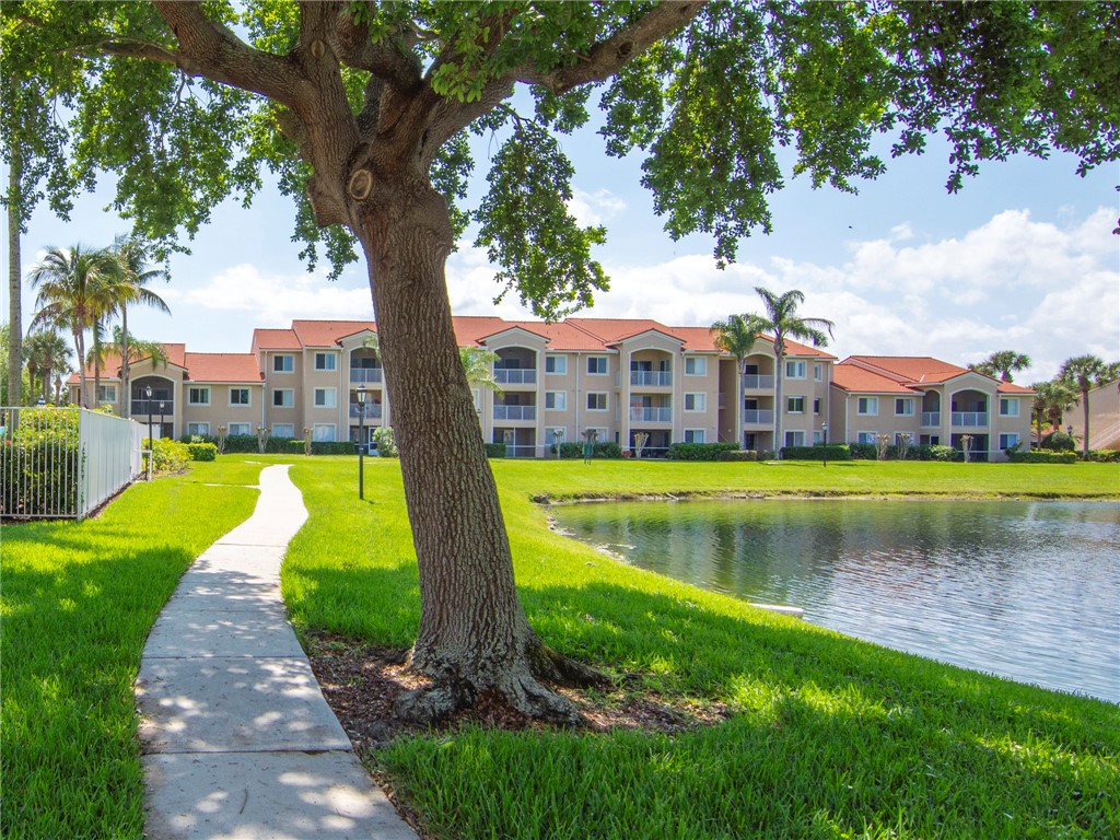 1550 S 42nd Circle 210