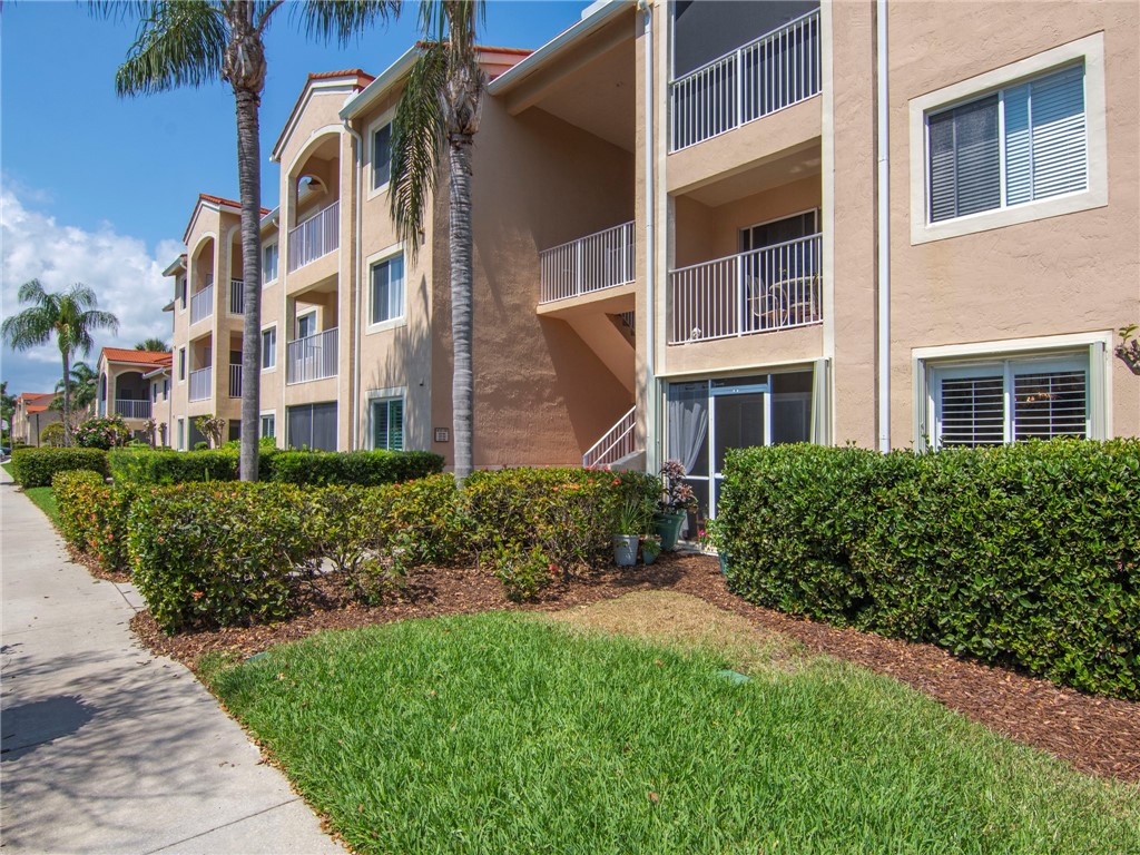 1550 S 42nd Circle 210