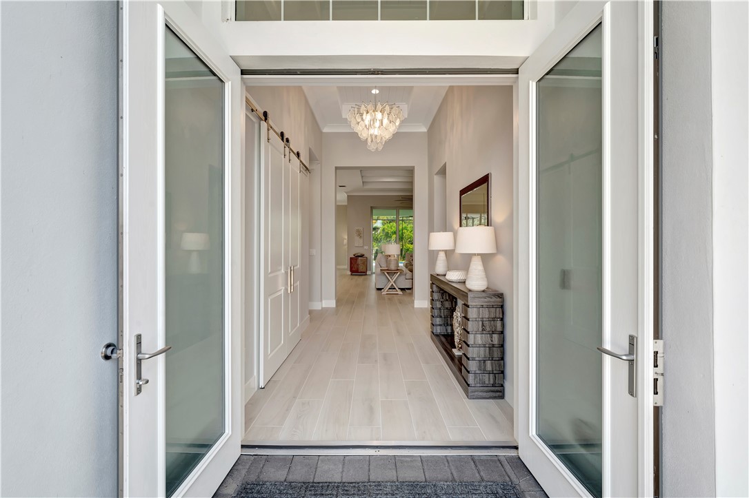 220 Strand Square